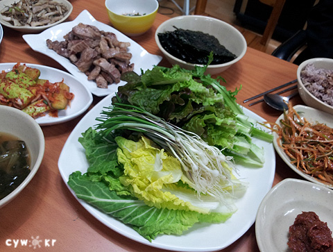 우리교회의 푸짐한 점심식탁 이렇게 먹어야 건강하다 (사진:최용우)